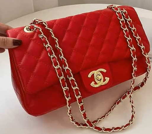 Diamond Chain Crossbody Bag