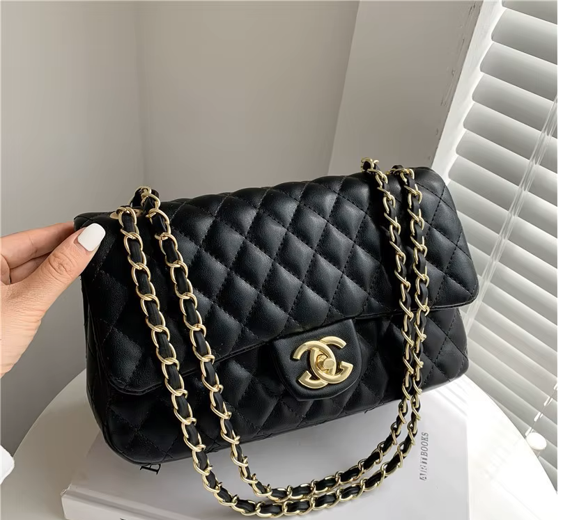 Diamond Chain Crossbody Bag