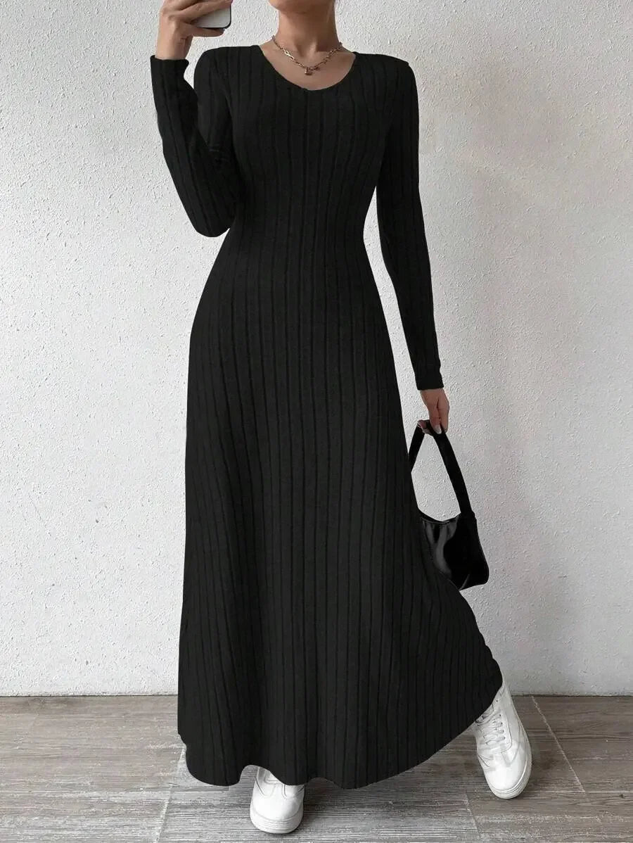 Slim Knit Maxi Dress