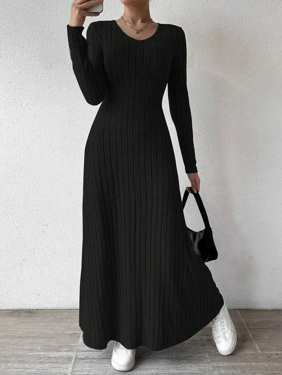 Slim Knit Maxi Dress