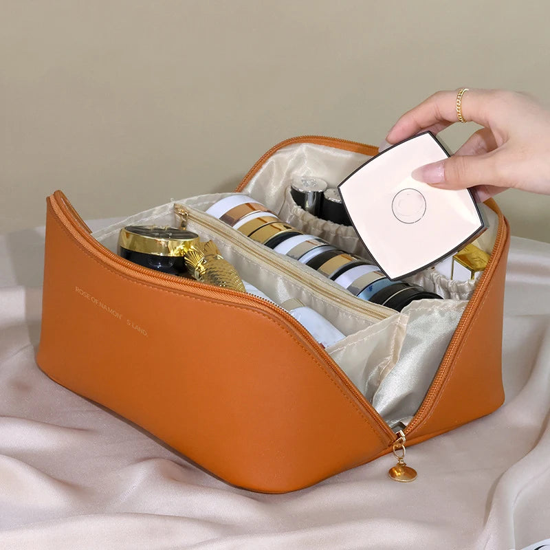 Luxe Glow Travel Makeup Organizer