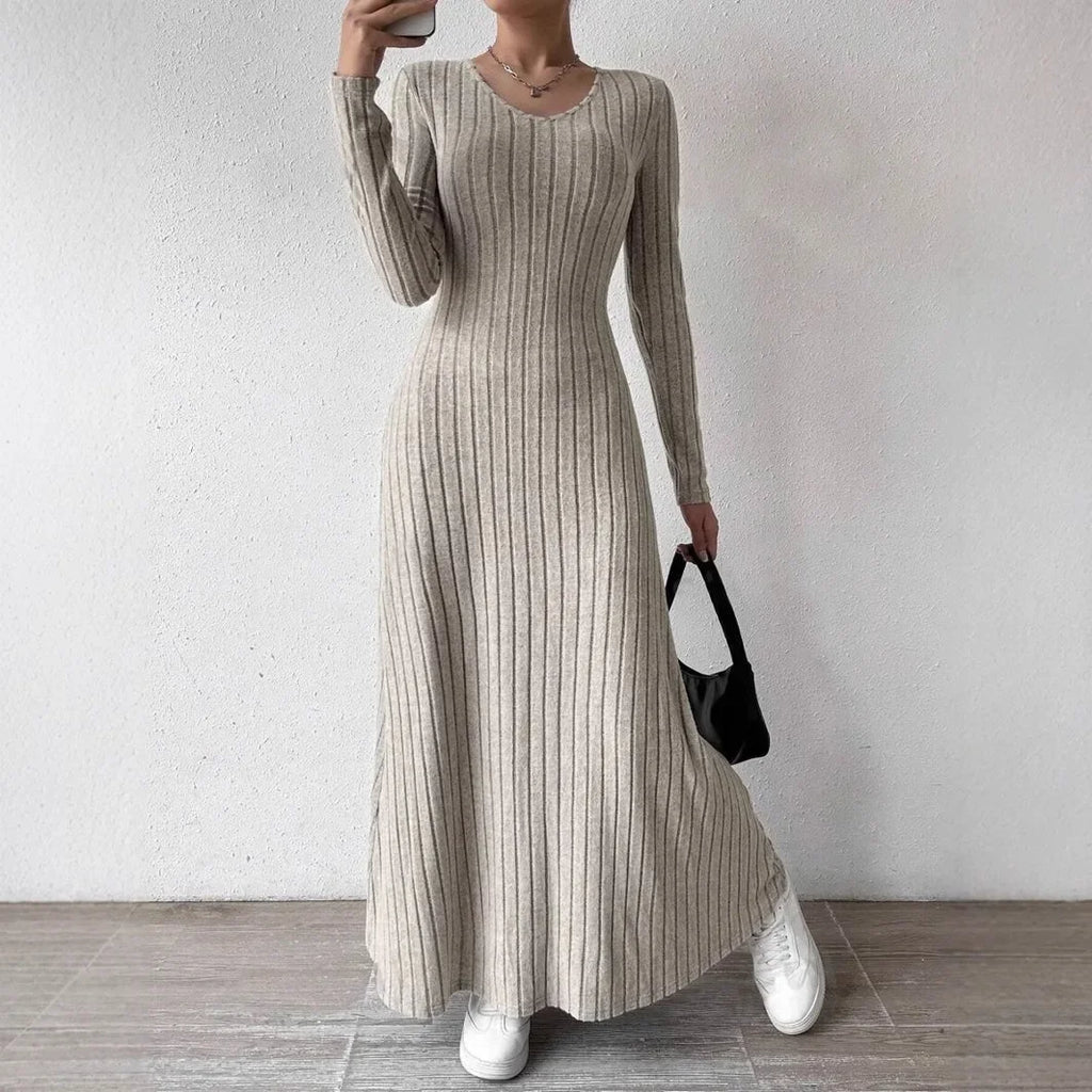 Slim Knit Maxi Dress