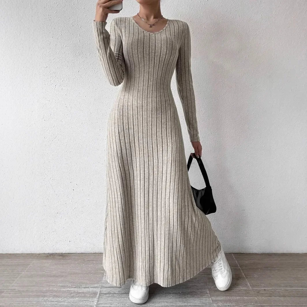 Slim Knit Maxi Dress