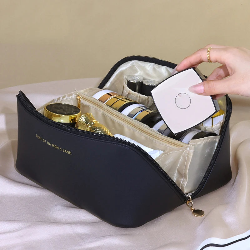 Luxe Glow Travel Makeup Organizer