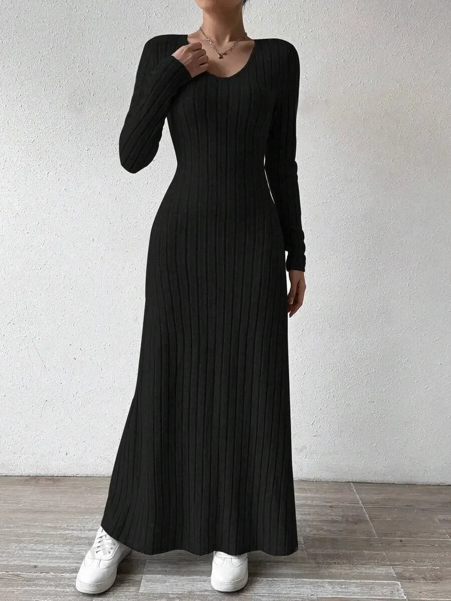 Slim Knit Maxi Dress
