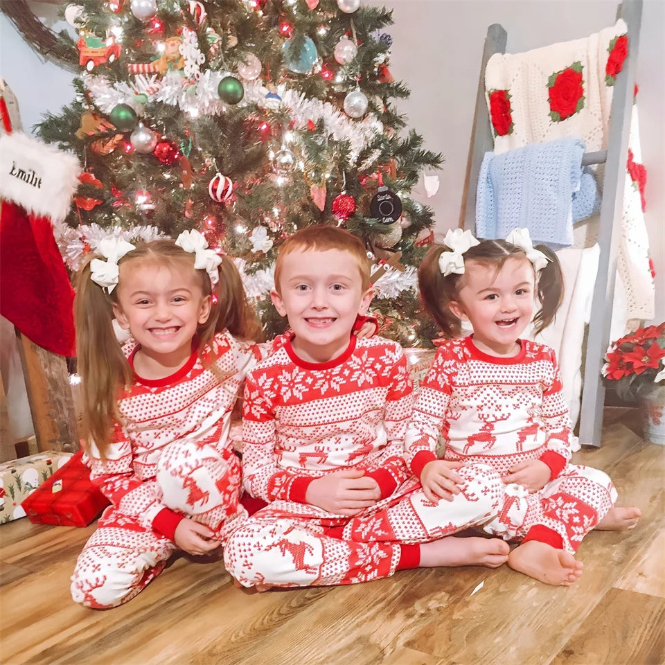Mom & Daughter Retro Print Christmas Pajama Set