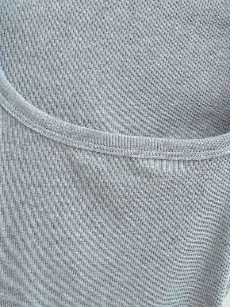Elastic Square-Neck Crop Tee